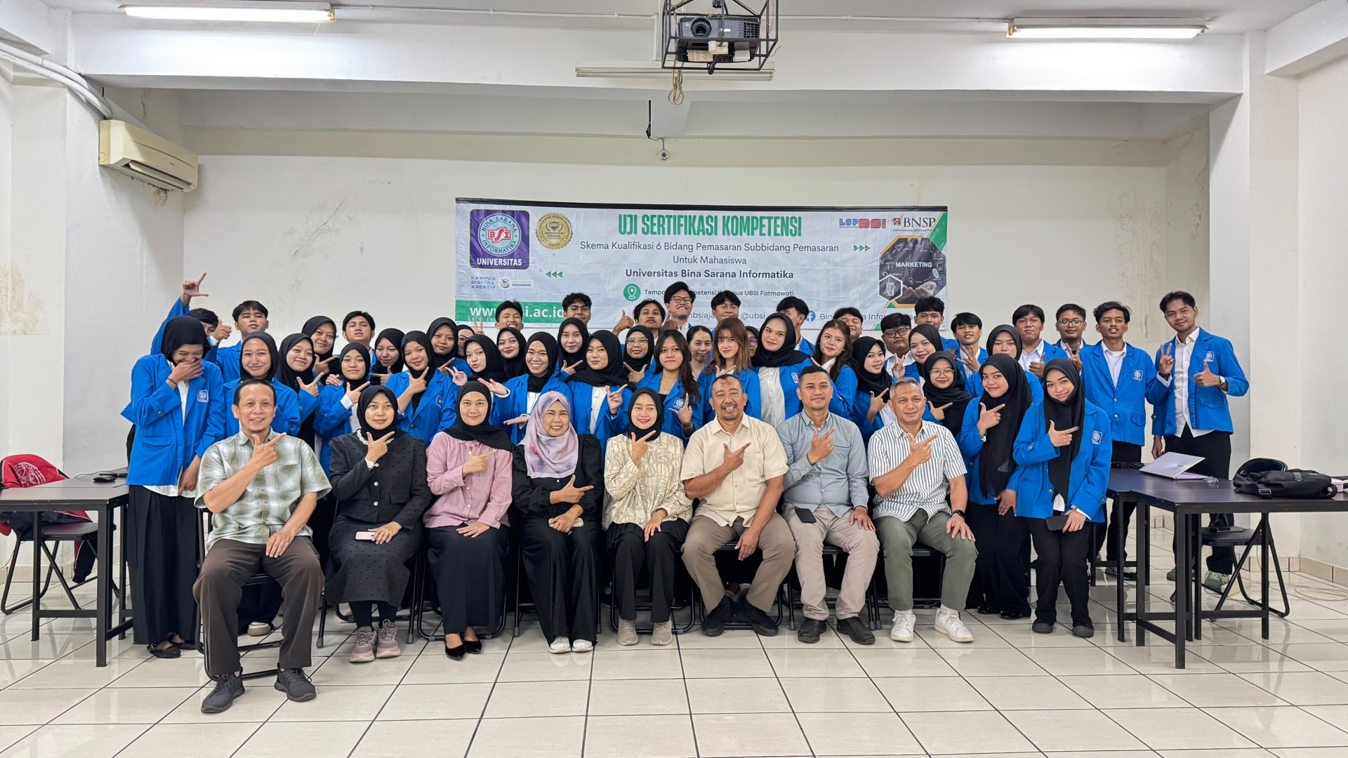 LSP UBSI Sukses Selenggarakan Uji Sertifikasi Kompetensi untuk Mahasiswa FEB UBSI Kampus Fatmawati pada Skema Sertifikasi Pengelolaan Riset Pasar